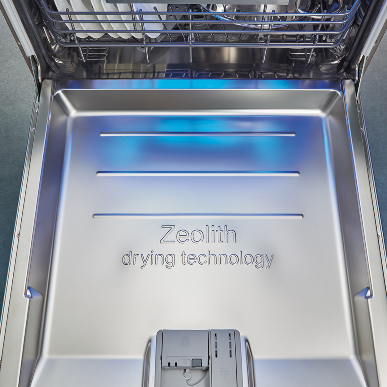 Zeolith Trocknen – Für glänzende Spülergebnisse bei Elektro Haag in Niederwerrn